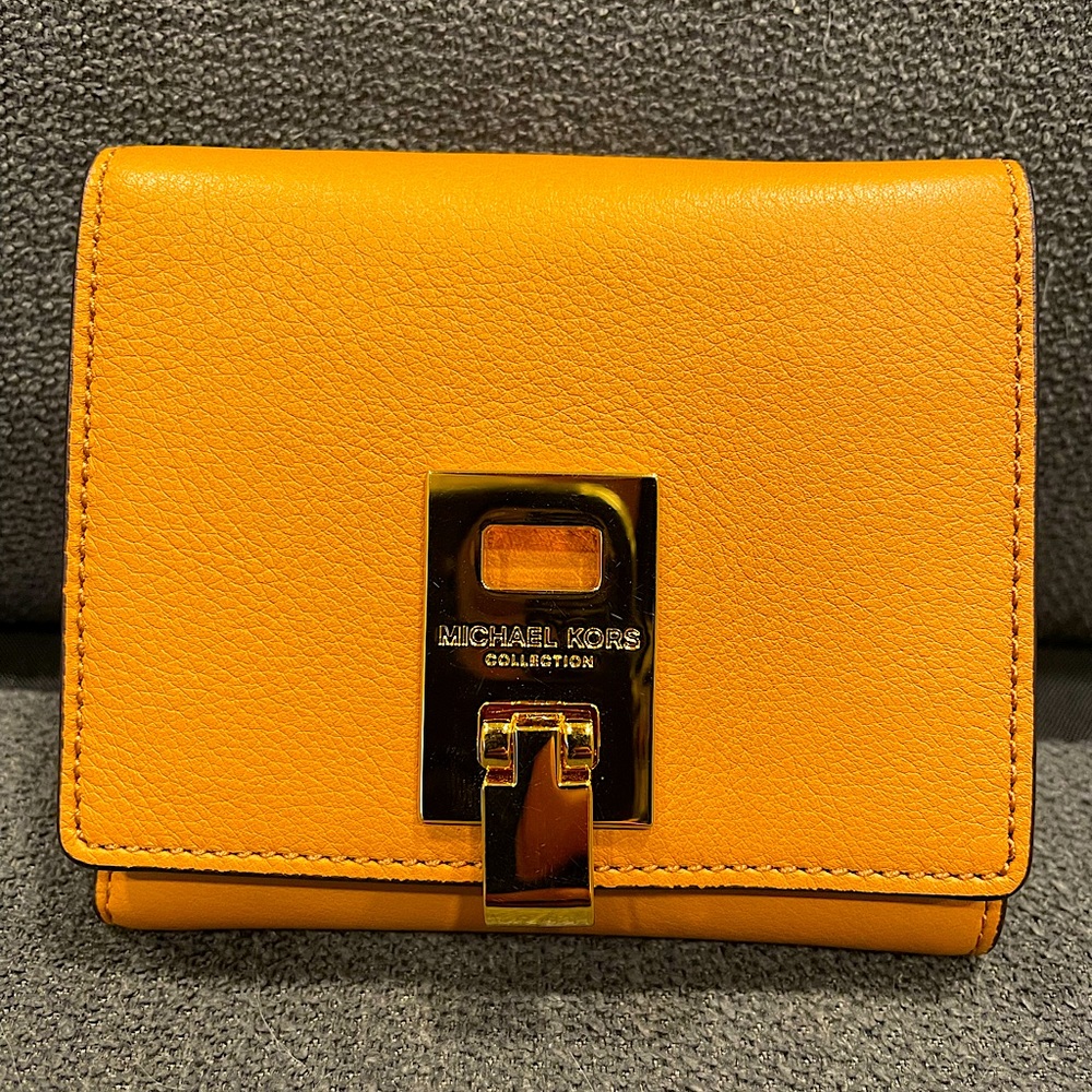 Michael Kors Miranda Collection brown leather wallet